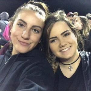 Meet your Posher, Lilly